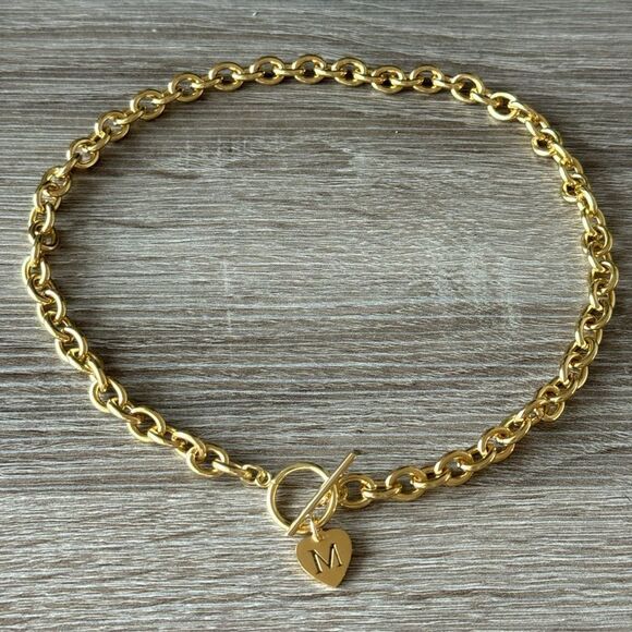 Letter M necklace A1177 - Picture 2 of 4